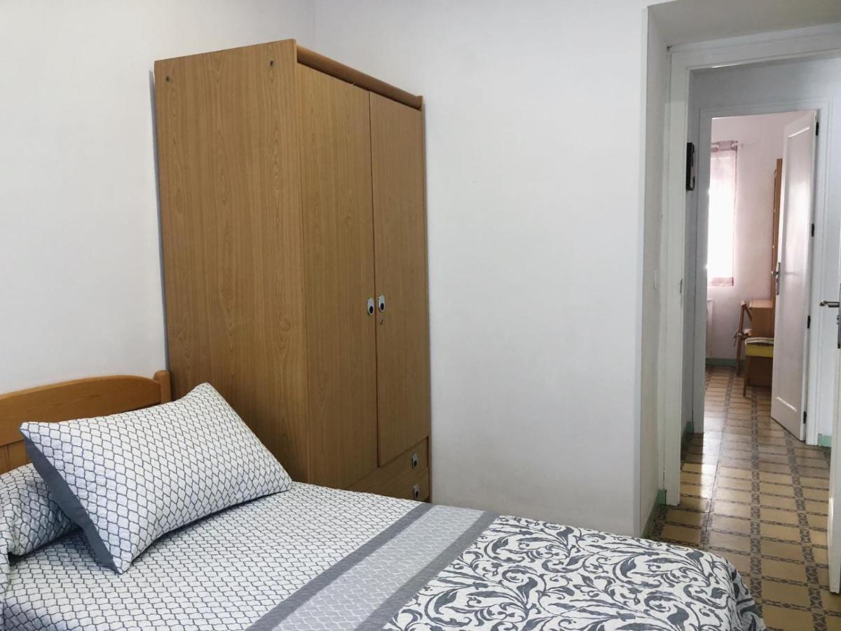 Cerca Del Centro De Alicante Bagian luar foto