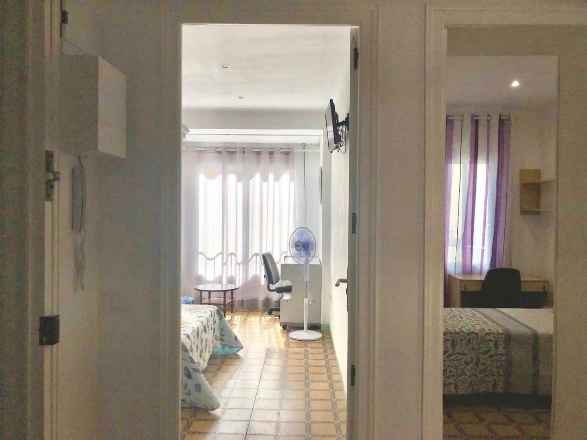 Cerca Del Centro De Alicante Bagian luar foto